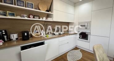 Тристаен апартамент, Варна, к.к. Св.Св. Константин и Елена, 702788, Снимка 3