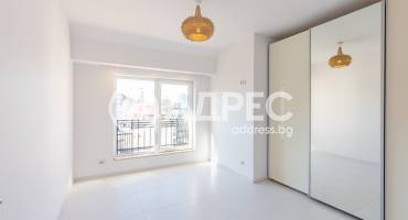 Многостаен апартамент, Варна, Икономически университет, 662789, Снимка 9