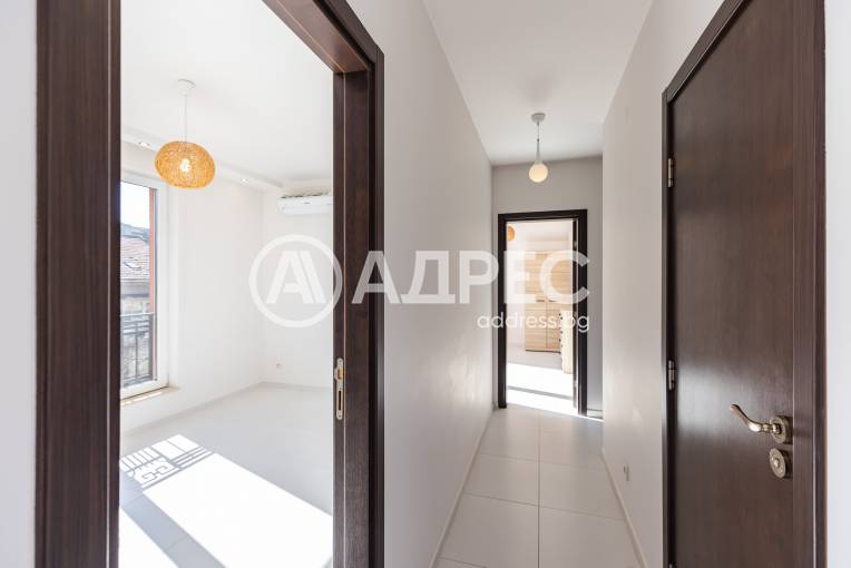 Многостаен апартамент, Варна, Икономически университет, 662789, Снимка 13