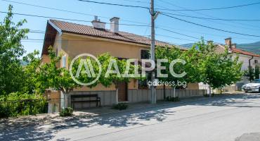 Етаж от къща, Куклен, 703789, Снимка 1