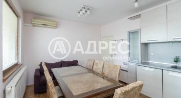 Многостаен апартамент, Варна, Червен площад, 702792, Снимка 2