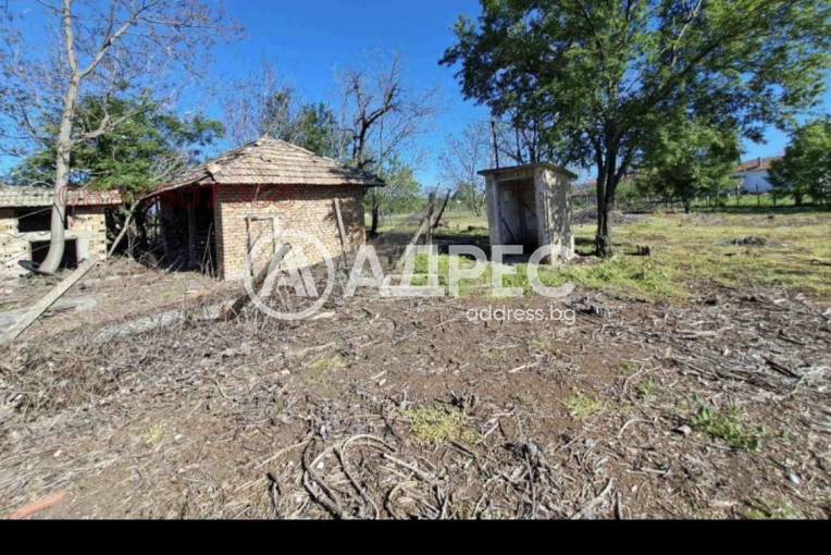 Къща/Вила, Поликраище, 657795, Снимка 1