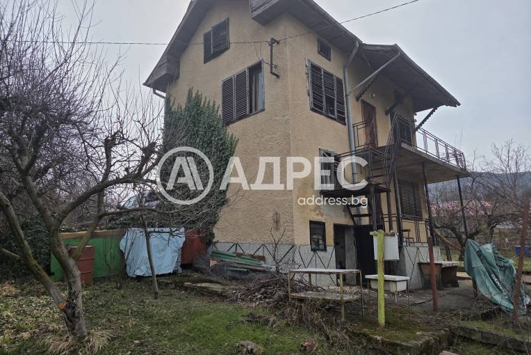 Къща/Вила, Враца, Студентски град, 687795, Снимка 2