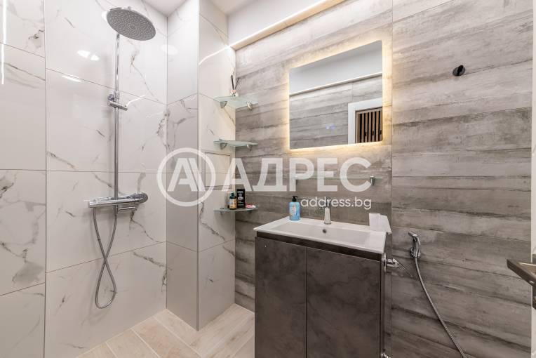 Тристаен апартамент, Варна, Централна поща, 689795, Снимка 16