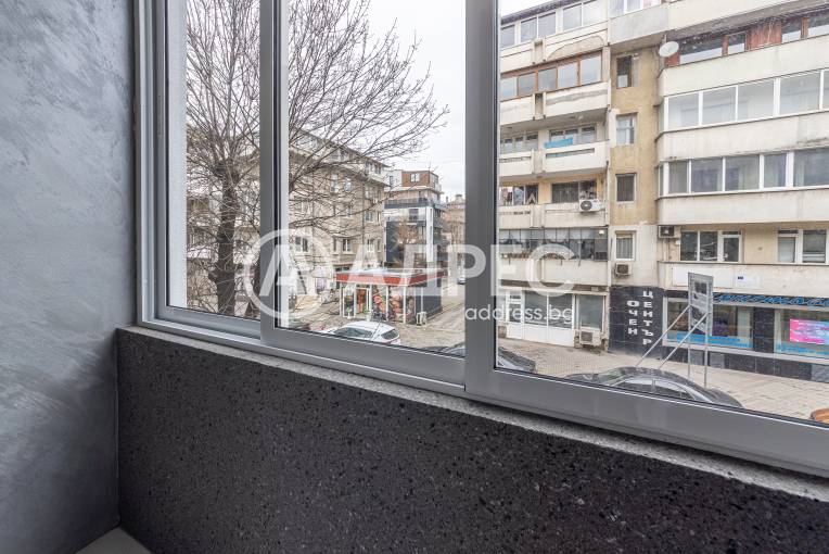 Тристаен апартамент, Варна, Централна поща, 689795, Снимка 5