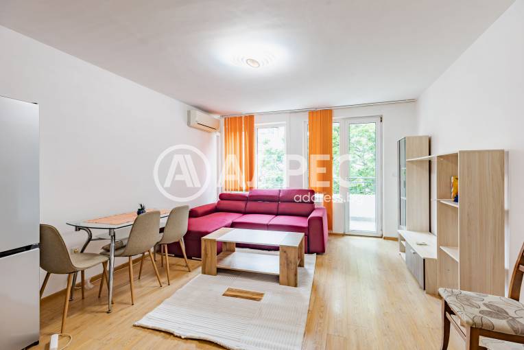 Тристаен апартамент, Варна, Спортна зала, 694795, Снимка 2
