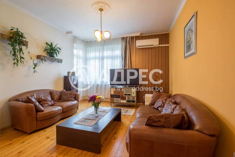 Многостаен апартамент, София, Център, 674796, Снимка 1