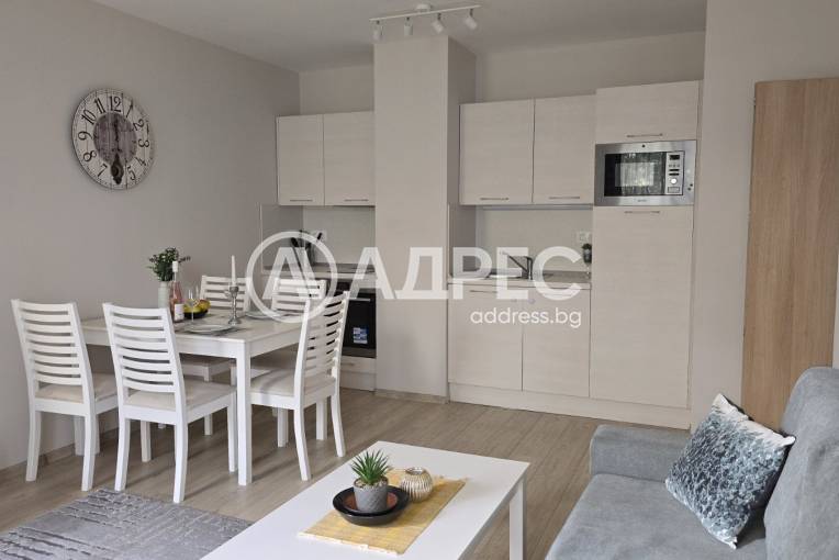 Тристаен апартамент, Варна, Гръцка махала, 675796, Снимка 3