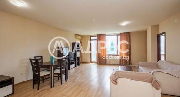 Двустаен апартамент, Варна, к.к. Златни Пясъци, 689796, Снимка 1
