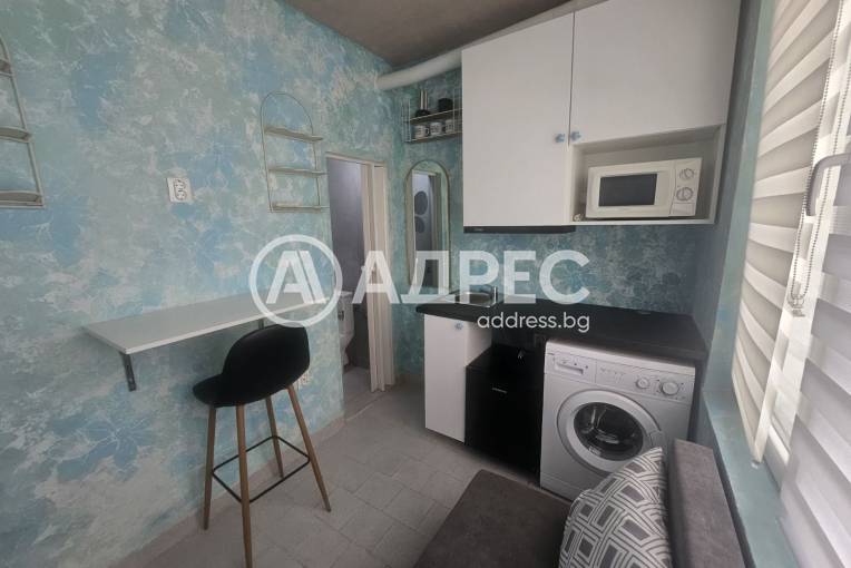 Едностаен апартамент, Варна, Погребите, 701796, Снимка 1