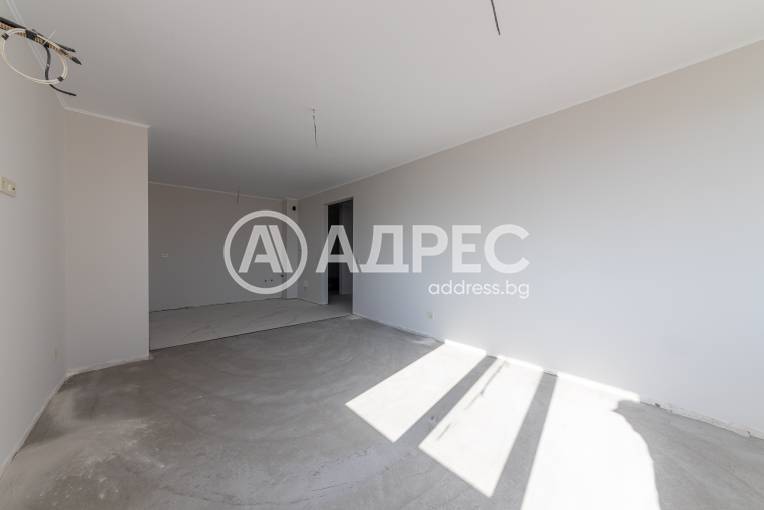 Двустаен апартамент, Варна, Виница, 670798, Снимка 4