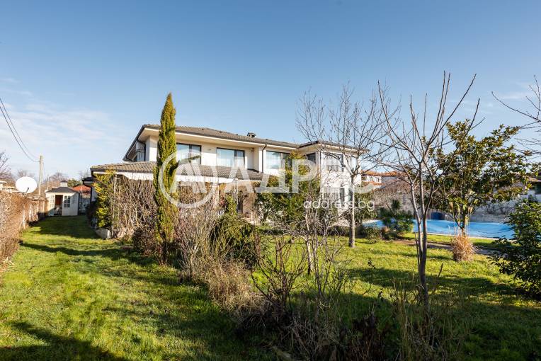 Къща/Вила, Приселци, 681798, Снимка 1