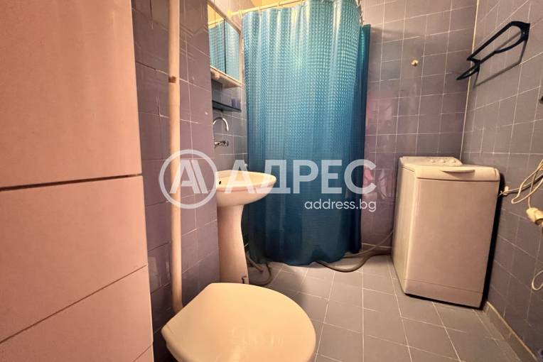 Двустаен апартамент, София, Лагера, 688798, Снимка 11