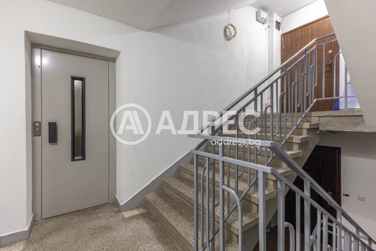 Двустаен апартамент, Варна, Спортна зала, 698798, Снимка 13