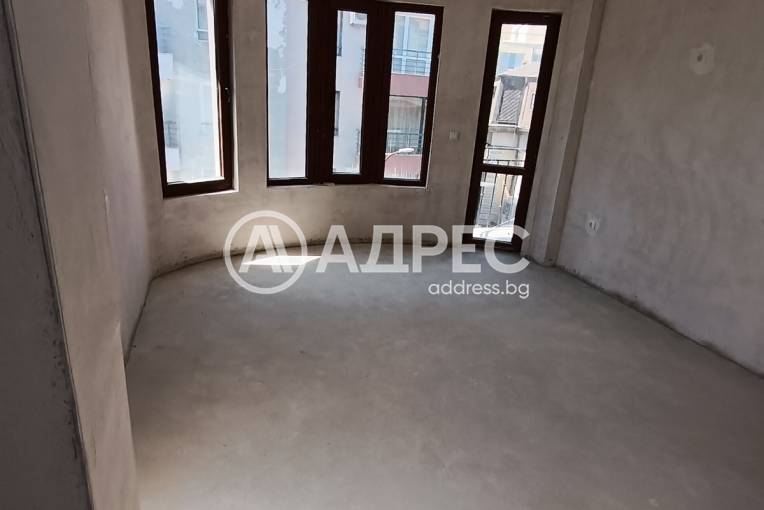 Многостаен апартамент, Поморие, Център, 663799, Снимка 1