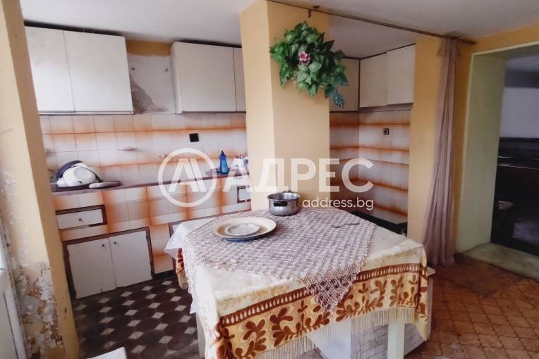 Къща/Вила, Чарган, 669799, Снимка 12