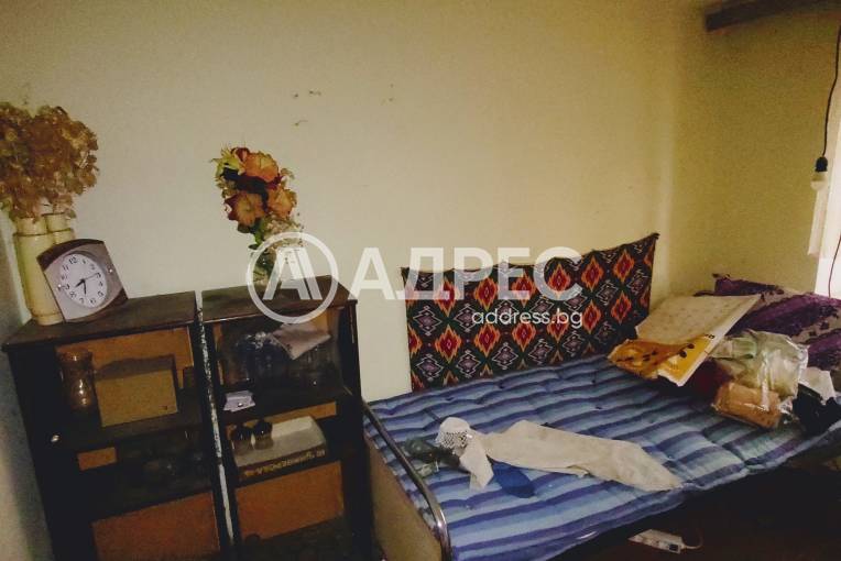 Къща/Вила, Чарган, 669799, Снимка 15