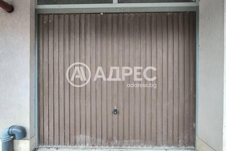 Гараж, Русе, Широк център, 677799, Снимка 2