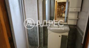Многостаен апартамент, Варна, Икономически университет, 699799, Снимка 18