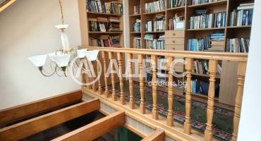Многостаен апартамент, Варна, Икономически университет, 699799, Снимка 6