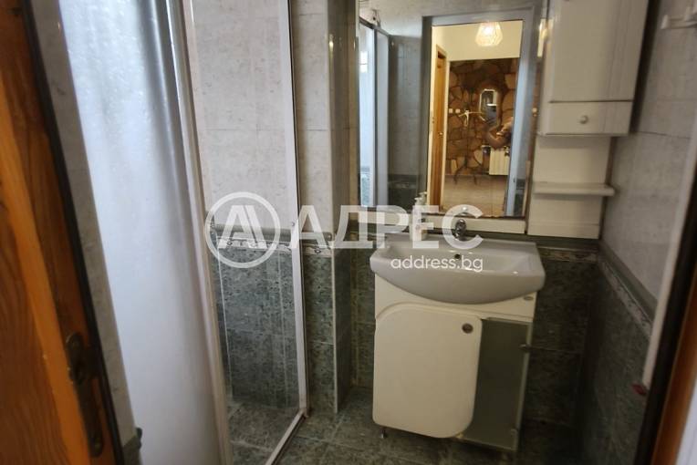 Многостаен апартамент, Варна, Икономически университет, 699799, Снимка 18