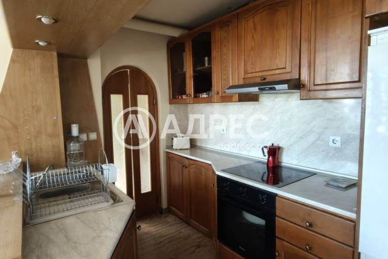 Многостаен апартамент, Варна, Икономически университет, 699799, Снимка 3