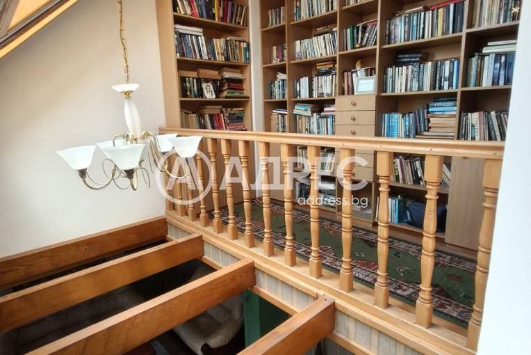 Многостаен апартамент, Варна, Икономически университет, 699799, Снимка 6