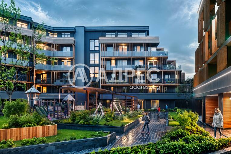 Тристаен апартамент, Варна, м-ст Ален Мак, 653800, Снимка 1