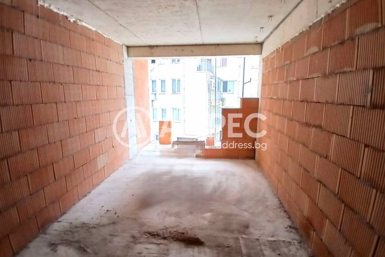 Двустаен апартамент, Варна, Център, 677802, Снимка 1