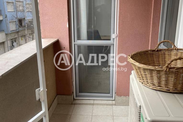 Тристаен апартамент, София, Бели брези, 688802, Снимка 10