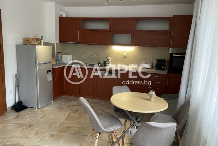 Тристаен апартамент, София, Бели брези, 688802, Снимка 3