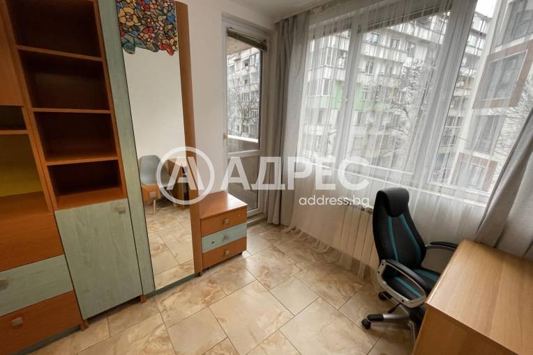 Тристаен апартамент, София, Бели брези, 688802, Снимка 9