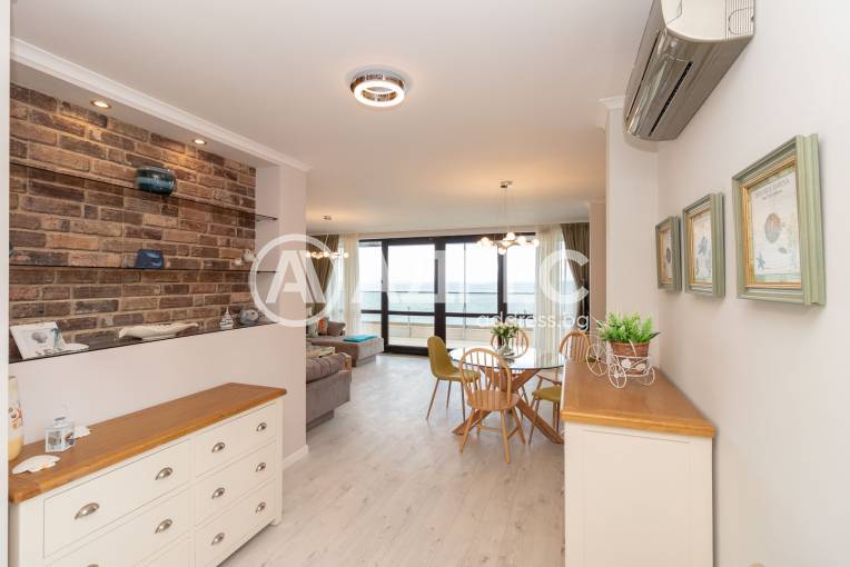 Многостаен апартамент, Варна, м-ст Ален Мак, 675803, Снимка 3