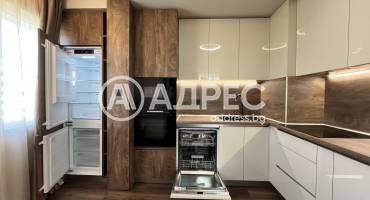 Тристаен апартамент, Варна, Червен площад, 702805, Снимка 2