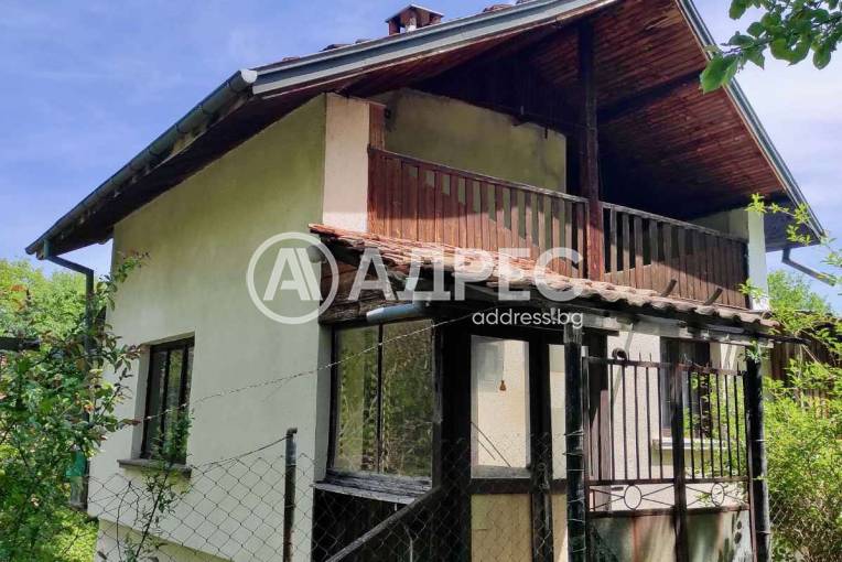 Къща/Вила, Троян, Ливадето, 669806, Снимка 1