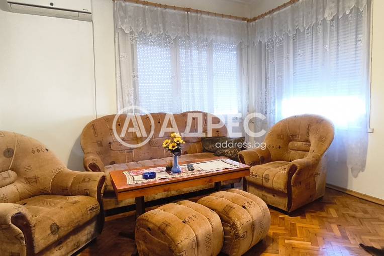 Етаж от къща, Ямбол, Аврен, 685806, Снимка 2