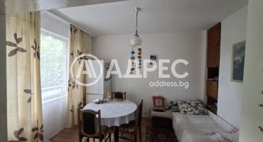 Тристаен апартамент, Хасково, Куба, 695806, Снимка 1