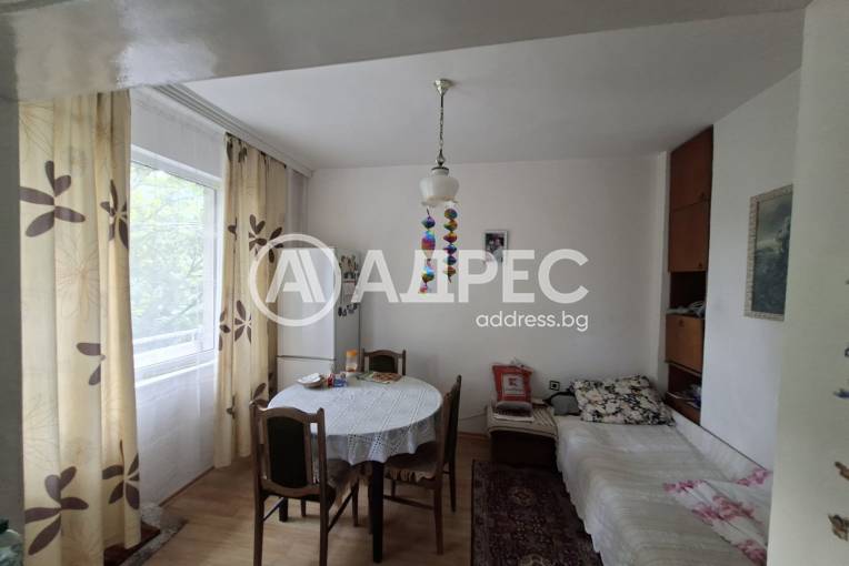 Тристаен апартамент, Хасково, Куба, 695806, Снимка 1