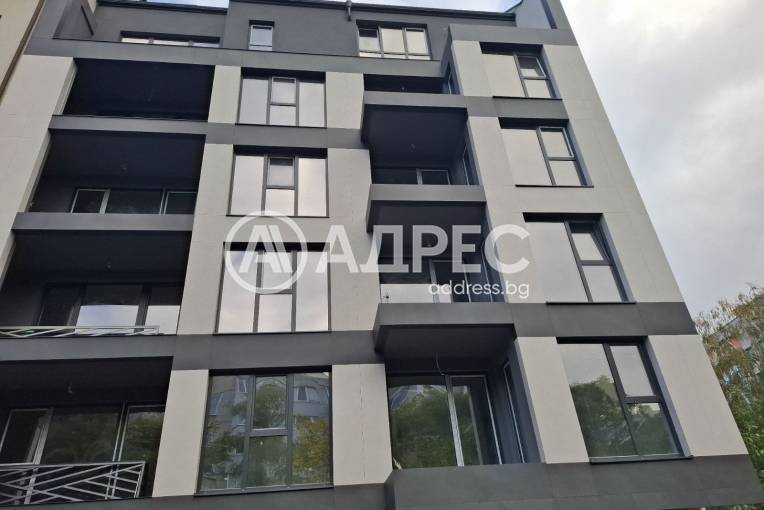 Двустаен апартамент, София, Гоце Делчев, 635807, Снимка 1