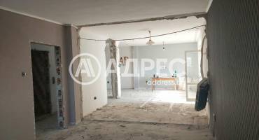 Тристаен апартамент, Ямбол, Център, 663807, Снимка 1