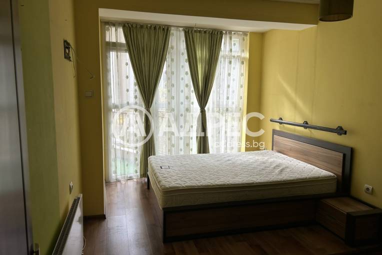 Двустаен апартамент, Велико Търново, Широк център, 676807, Снимка 4