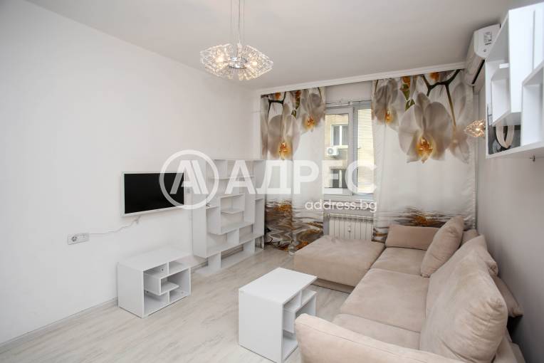 Двустаен апартамент, София, Център, 678807, Снимка 2