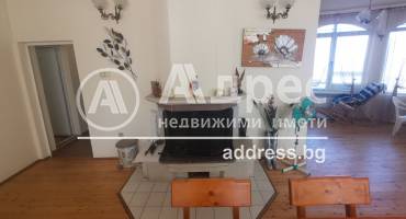 Многостаен апартамент, Варна, Галата, 581808, Снимка 1