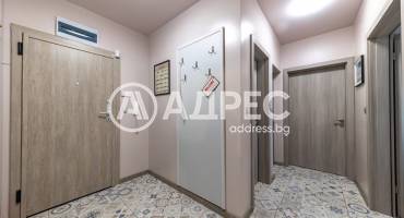 Тристаен апартамент, Велико Търново, Център, 677808, Снимка 3