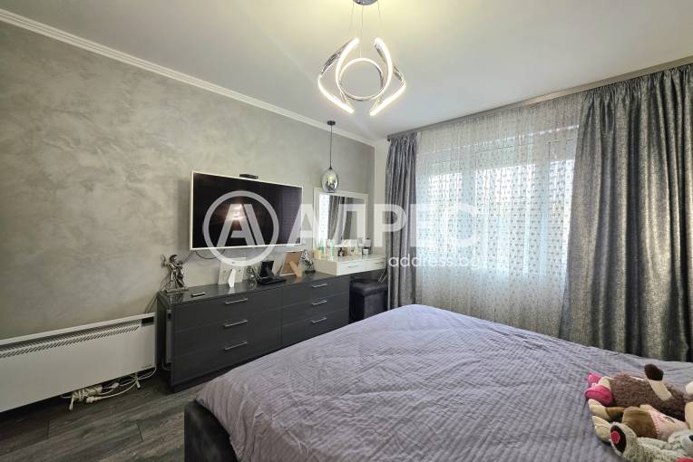 Тристаен апартамент, София, Люлин 2, 689808, Снимка 11