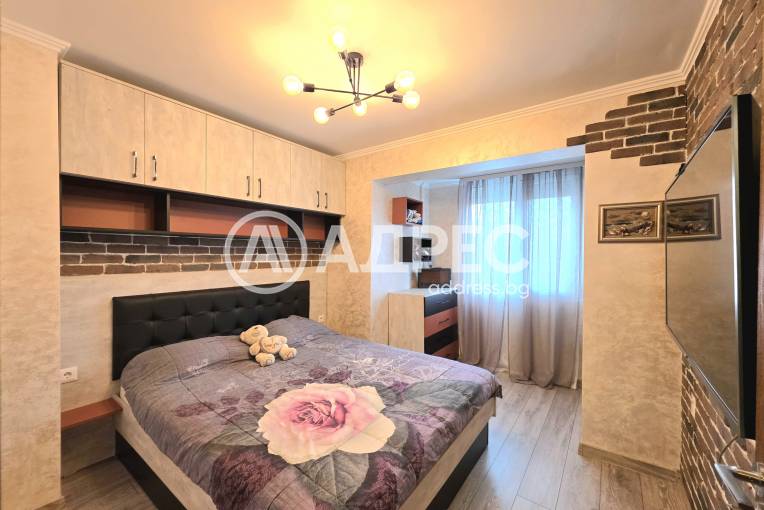 Тристаен апартамент, София, Люлин 2, 689808, Снимка 2