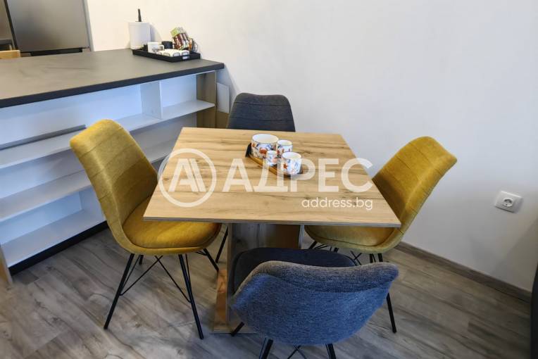 Двустаен апартамент, Варна, к.к. Св.Св. Константин и Елена, 658809, Снимка 1