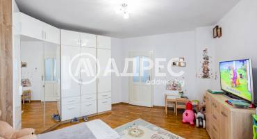 Тристаен апартамент, Варна, Погребите, 667809, Снимка 14