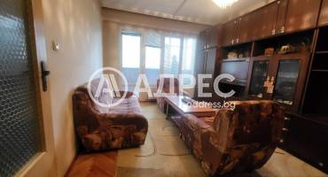 Двустаен апартамент, Севлиево, Митко Палаузов, 669809, Снимка 2