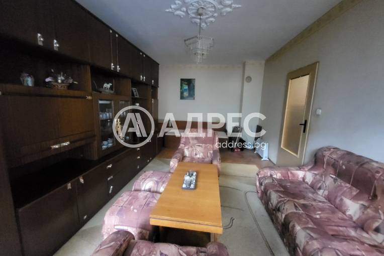 Двустаен апартамент, Севлиево, Митко Палаузов, 669809, Снимка 1